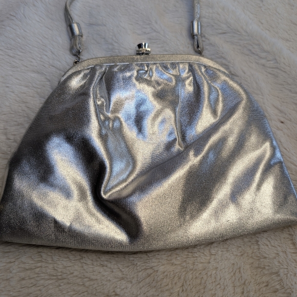 Silver Metallic Kiss Lock Evening Bag Rhinestone Clasp Vintage Style NYE Party - Picture 6 of 6
